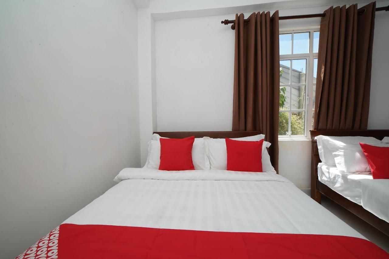 Hotel Oyo 575 White Rose Nuwara Eliya