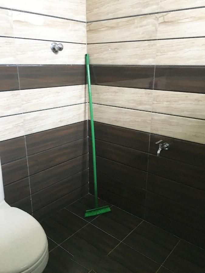Shiny Homestay