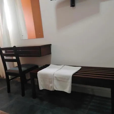 Rest Master Luxury Bunglaw 2* Nuwara Eliya