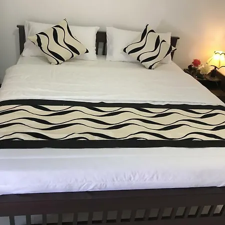 Guest house Aerizo Tours & Nuwara Eliya