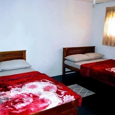 Guest house Pinewood Bungalow *
