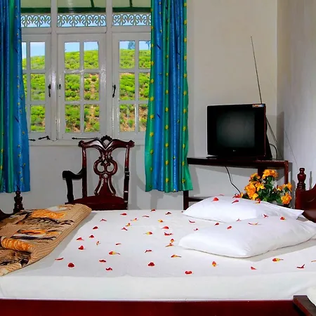 Hotel Green Forest