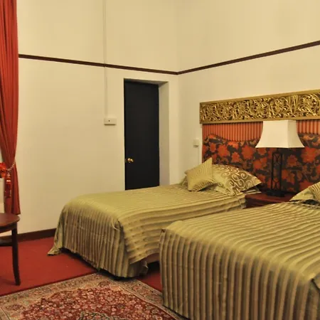 Royal Cocoon - Nuwara Eliya