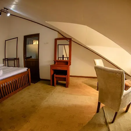 The Barnsbury House 3* Nuwara Eliya