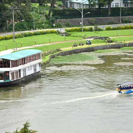 H2o Lakeside Hotel Nuwara Eliya