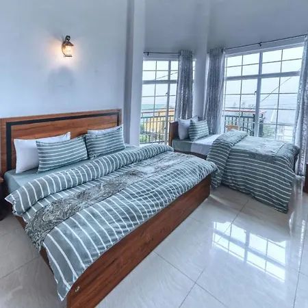 Misthill Rest - Lavish Nuwara Eliya