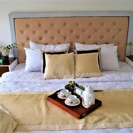 Infinity Luxury *