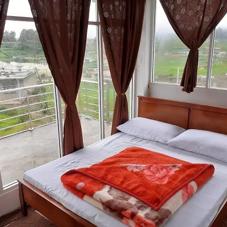 Guest house Moonplains Himaya Bungalow