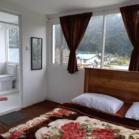 Guest house Moonplains Himaya Bungalow