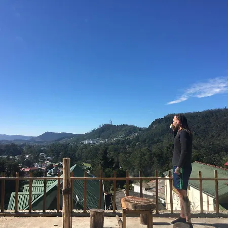 Golden King Guest Nuwara Eliya