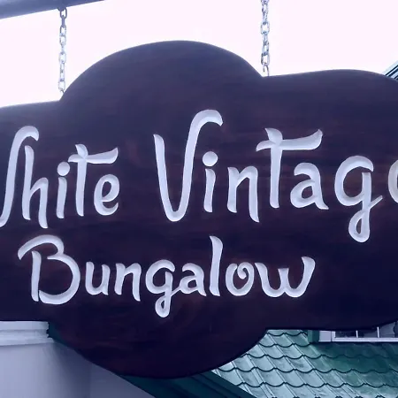Hotel White Vintage Bunglow Nuwara Eliya