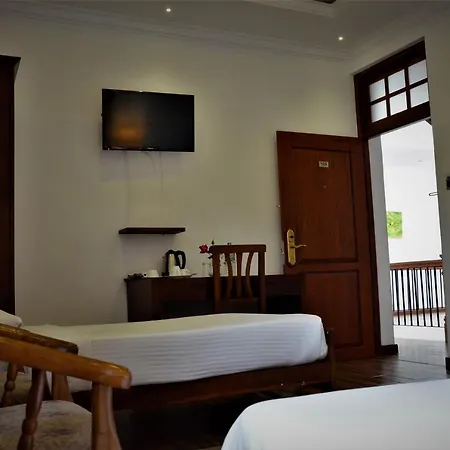 Heaven Seven Hotel Nuwara Eliya