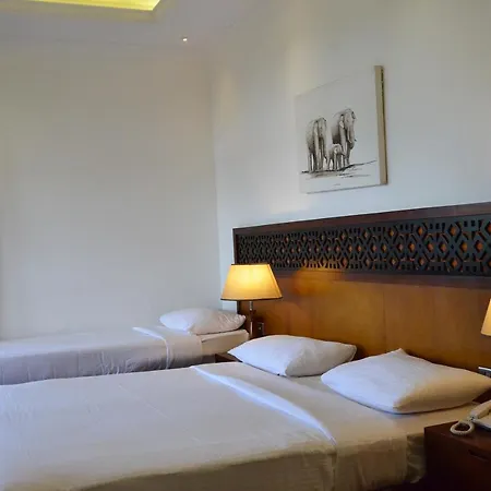 Heaven Seven Hotel 3*