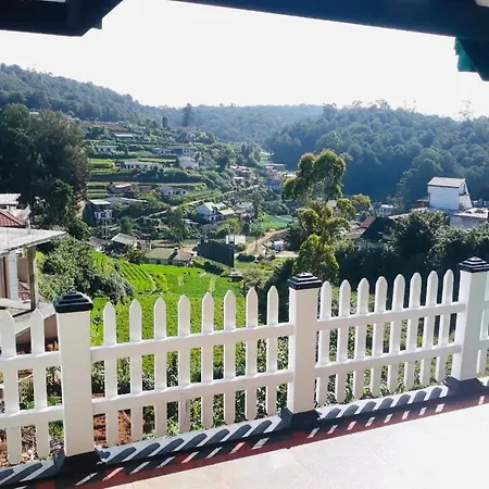 White Vintage Bunglow * Nuwara Eliya