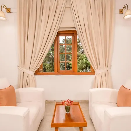 Hotel Jetwing Warwick Gardens, A Luxury Reserve Nuwara Eliya