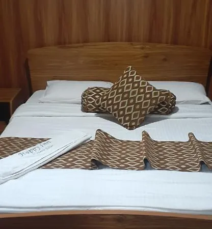 New Happy Guest house