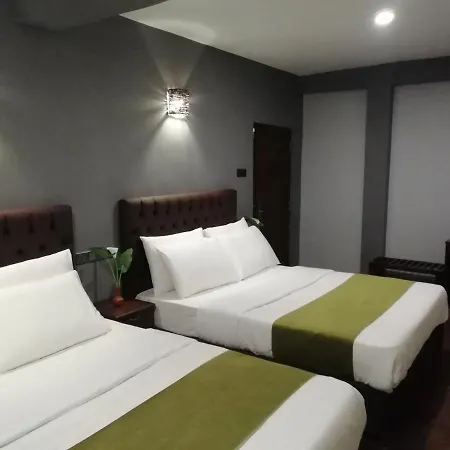 Tea Mount Forest Hotel 3*