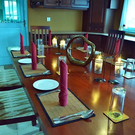 Hill Crest Villa *