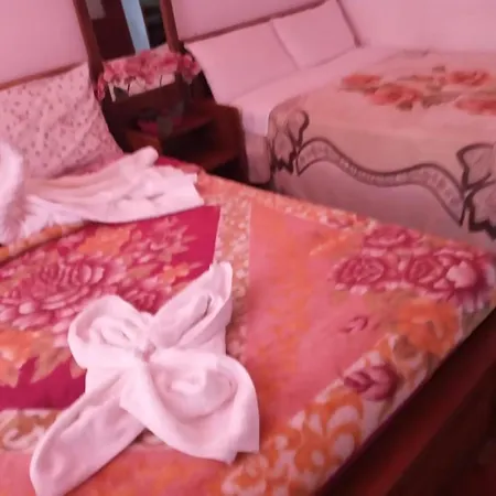 La Rose Geust House Homestay Nuwara Eliya