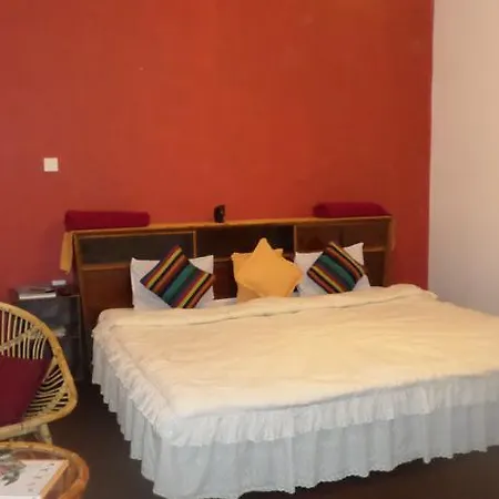 Mount View Hotel 2*