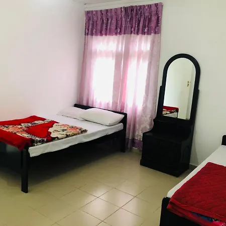 Hakgala Rest Hotel *