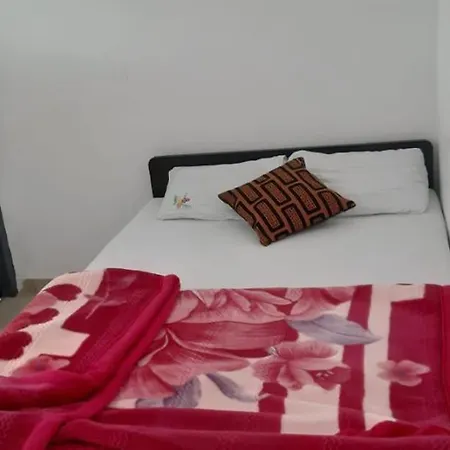 Hakgala Rest Hotel *