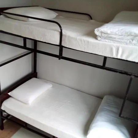 Vibe Way Guest house *
