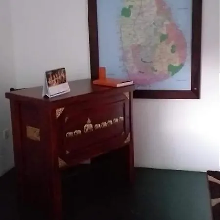 Dutch * Nuwara Eliya