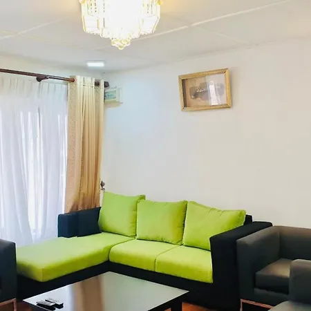 Eden Grand Nuwaraeliya Villa *