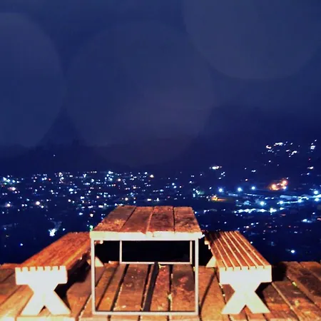 Bed & Breakfast Lovers Leap