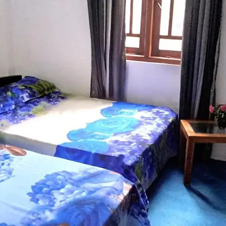 Elegant Nuwara Eliya
