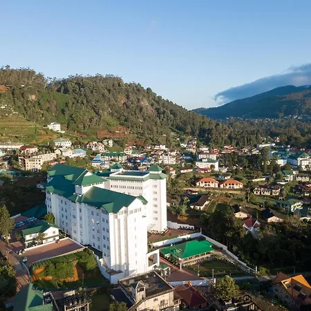 Hotel Araliya Red - Budget Friendly Hotel- Where Find Stunning 360 Panoramic View Of 4*