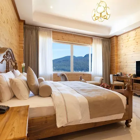 Araliya Red - Budget Friendly Hotel- Where Find Stunning 360 Panoramic View Of Nuwara Eliya