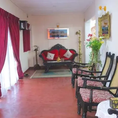 New Stone Bungalow Guest house Nuwara Eliya