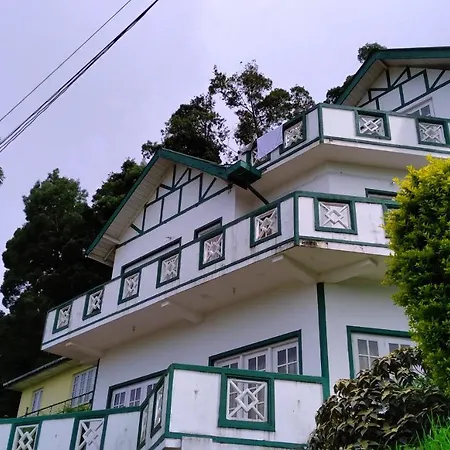 Forestside & Hotel *