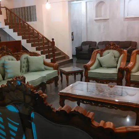 Royal Hills Nuwara Eliya Hotel