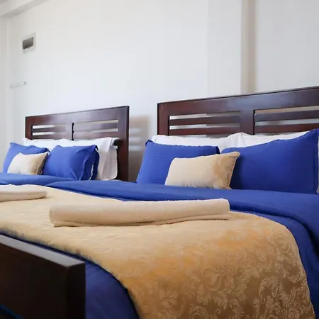 Bed & Breakfast Avonvin 3*