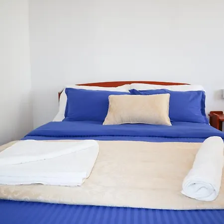Bed & Breakfast Avonvin 3*