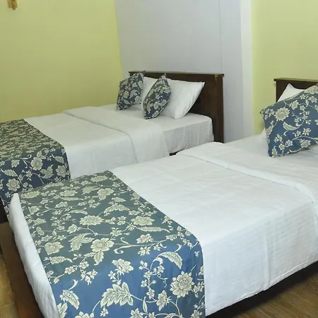 Summer Glow Guest - Guest house Nuwara Eliya