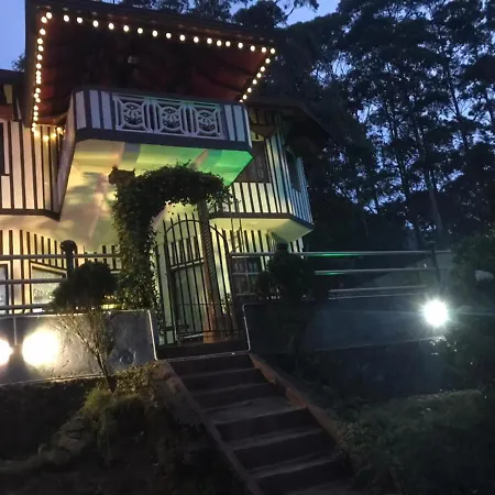 Hill Top Inn Guest house *