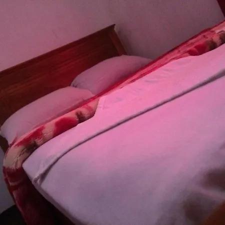 Max Mount View Guest house