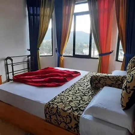 Grand Manjari Guest house Nuwara Eliya