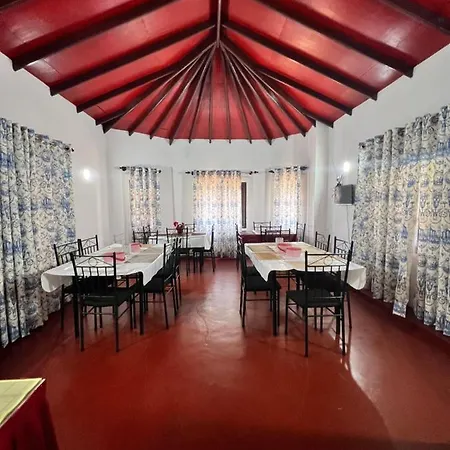 Guest house Hill Top Inn Nuwara Eliya