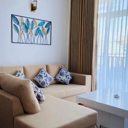 Grand Winterberry - View Luxury Apartment