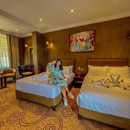 Sambar Hills Hotel *