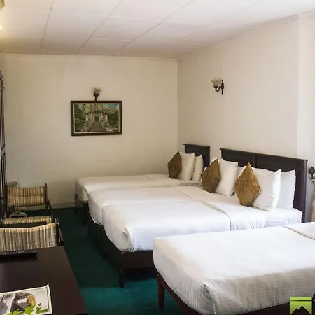 The Rock 3* Nuwara Eliya