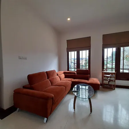 Hotel Pensive Nuwara Eliya