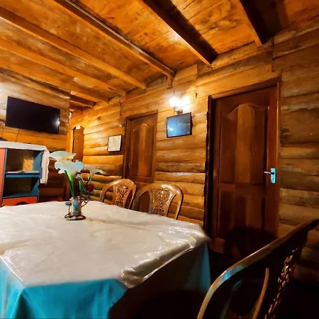 Chalet Moon Plains Forest Log *