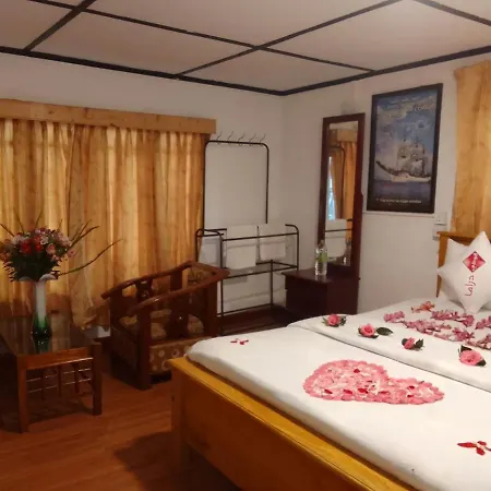 Himawari Hills Guest house 2*