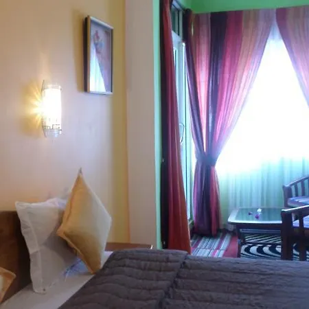 Hotel Mount View 2*